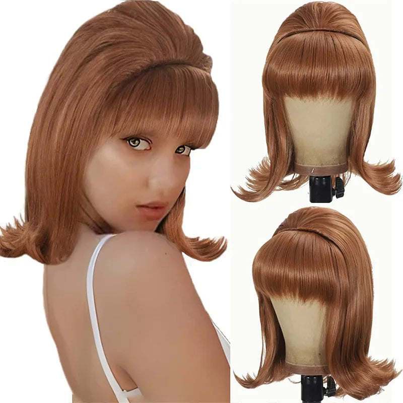 QQXCAIW Synthetic Hair 70s Pinup Pelucas 60s Retro vintage period women's short straight wig with flat bangs for everyday partie